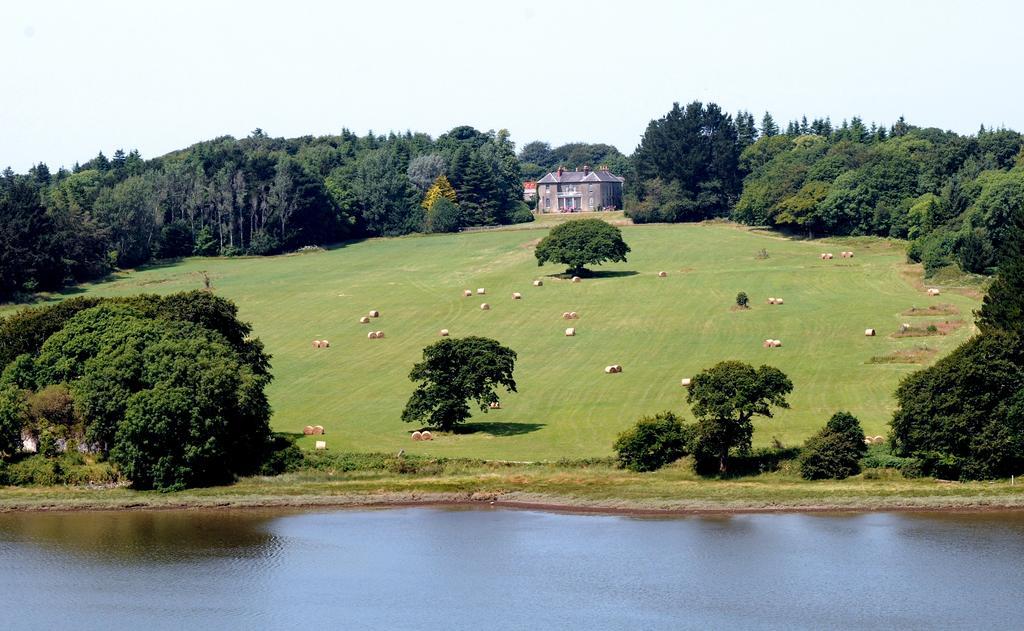 Boulston Manor Pension Haverfordwest Buitenkant foto